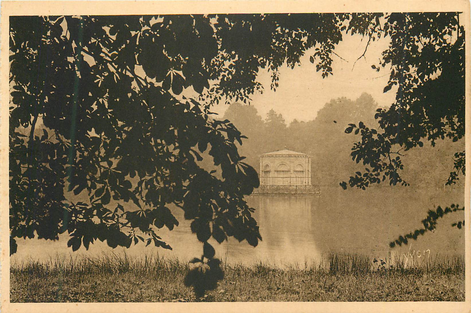 Templo de la Sabiduría — Lago de la Fuente — Editor anónimo