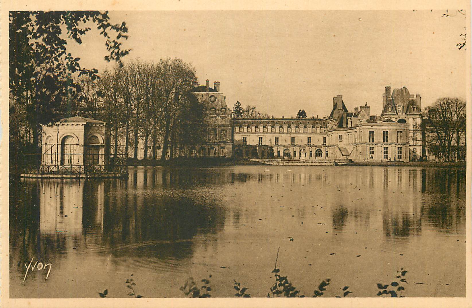 Château de Chantilly — Blick auf den See und das Pavillon — Yvon