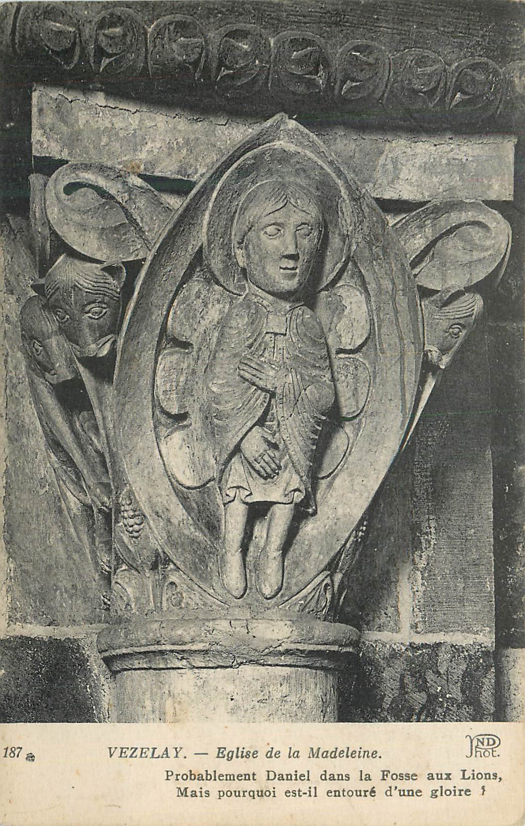 CPA Vezelay Eglise de la Madeleine