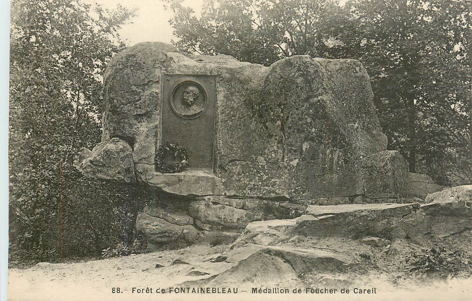 Foresta di FONTAINEBLEAU — Medaglione di Foucher de Careil