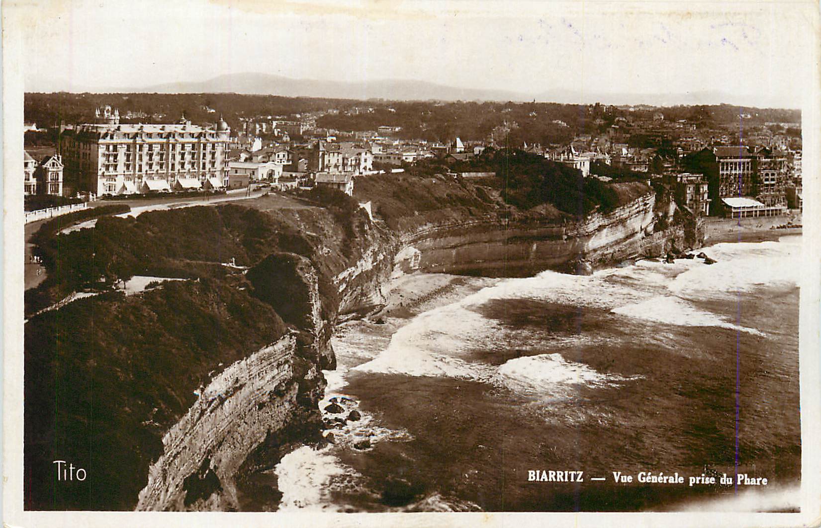 CPM Biarritz Vue Generale prise du Phare
