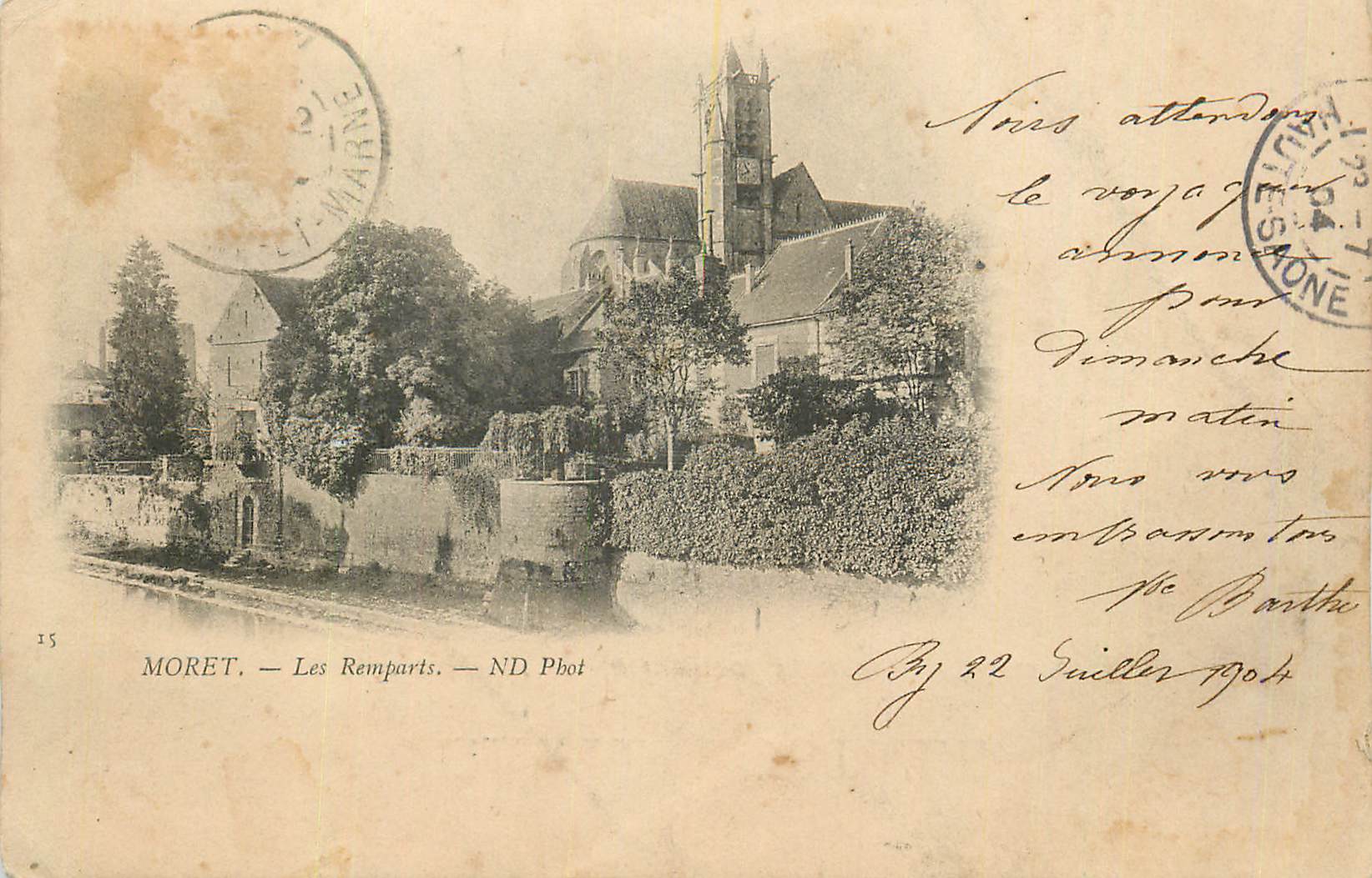 CPA Moret Les Remparts (carte 1900)