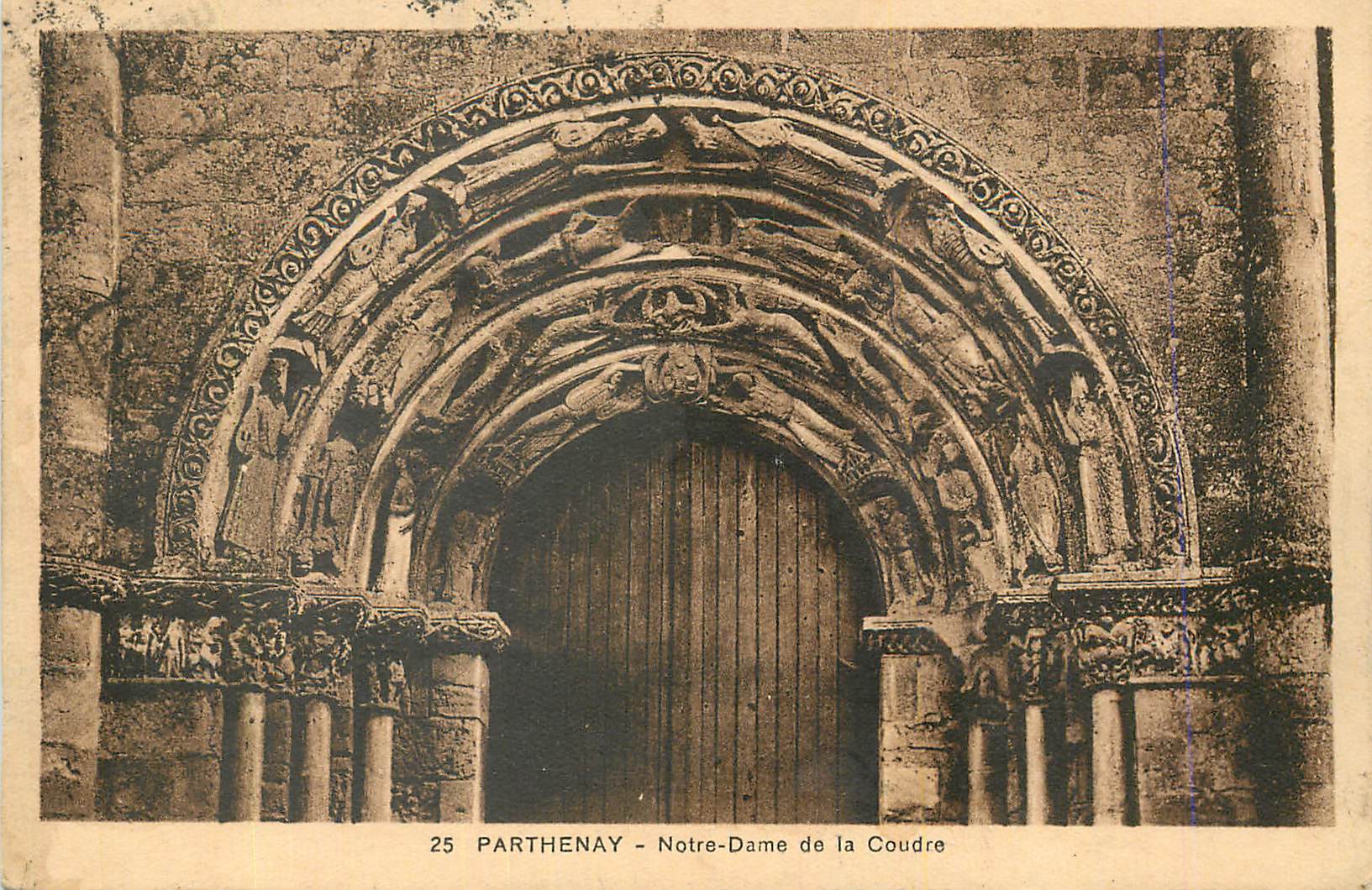CPA Parthenay Notre Dame de la Coudre