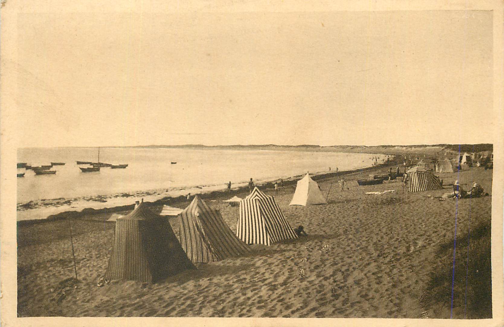 Plage de Sainte-Adresse — bains de mer et tentes rayées — éditeur anonyme, n° de série non visible