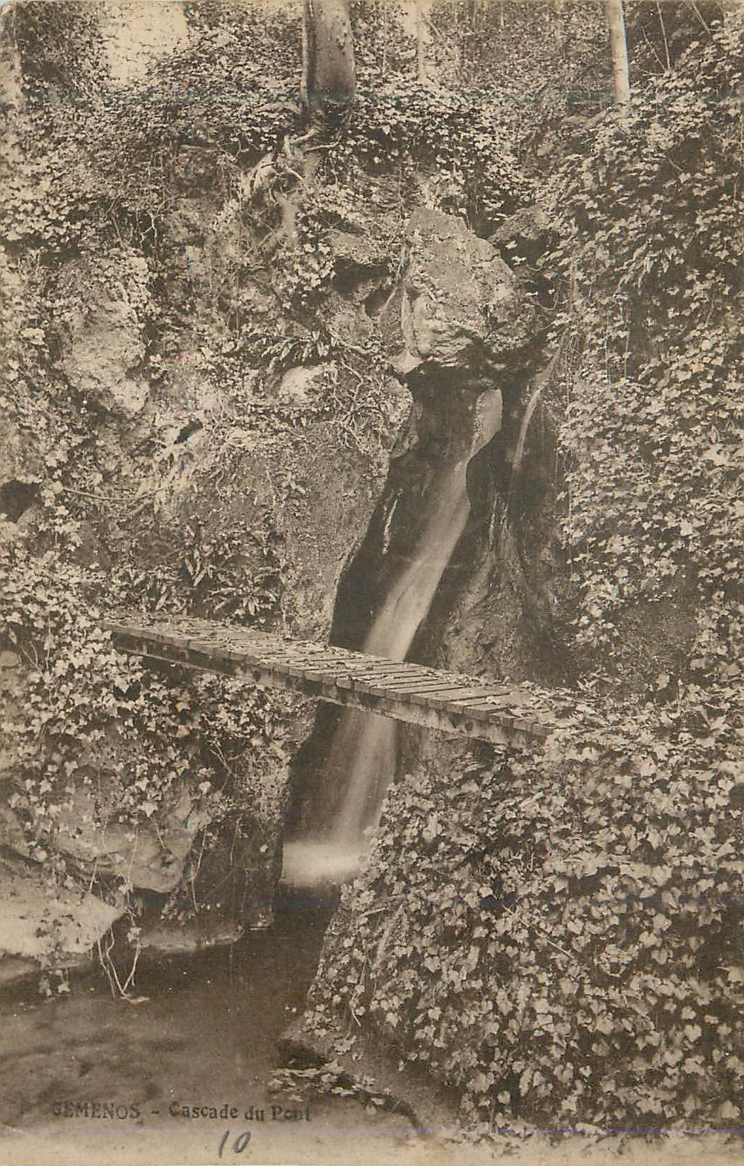 CPA Gemenos Cascade du Pont