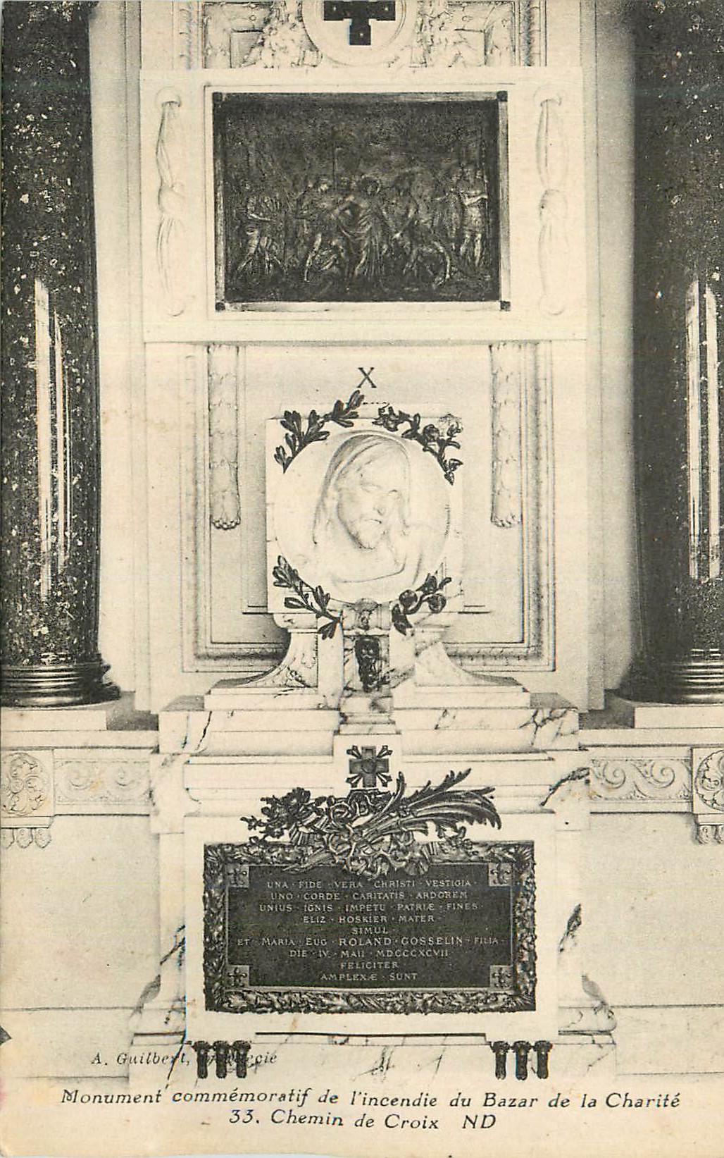 Monument commémoratif de l'incendie du Bazar de la Charité — Chemin de Croix — A. Guilbert, N° 33
