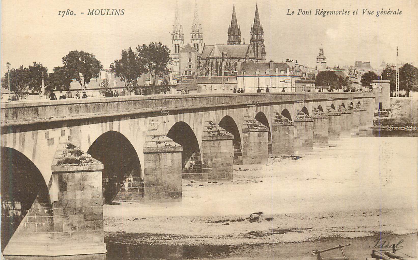 CPA Moulins Le Pont Regemortes et Vue Generale