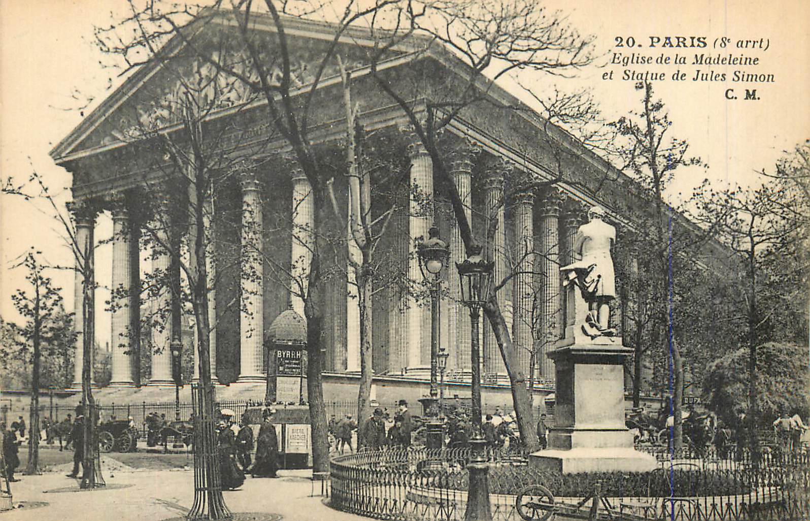 CPA Paris (8e Arrt) Eglise de la Madeleine et Statue de Jules Simon