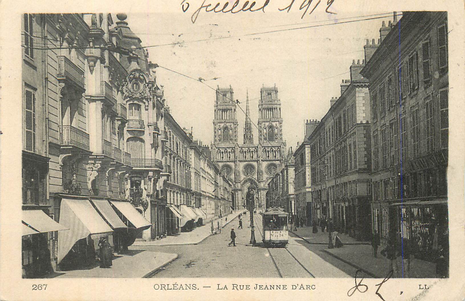 CPA Orleans La Rue Jeanne d'Arc Tramway