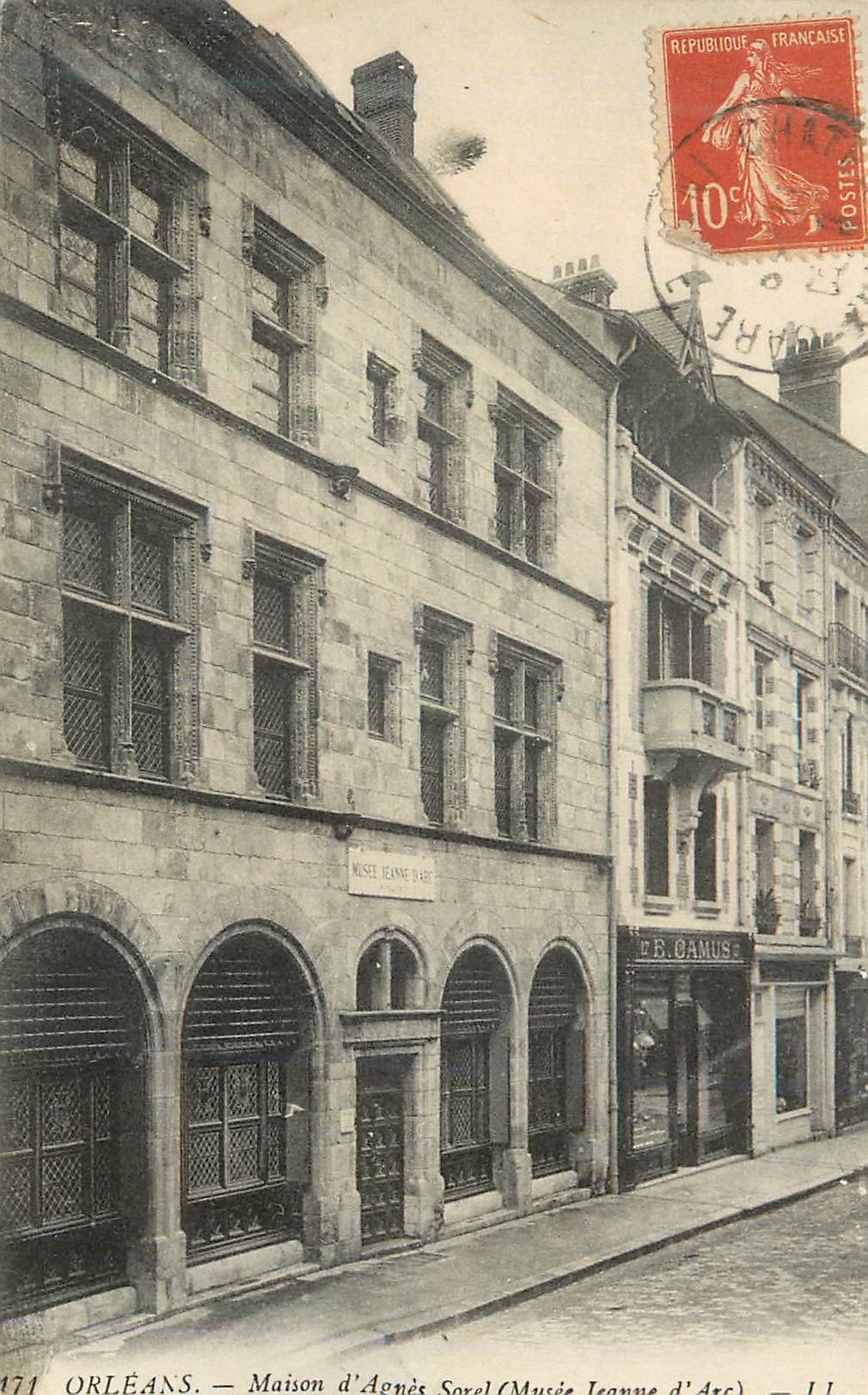 CPA Orleans Maison d'Agnes (Musee Jeanne d'Arc)