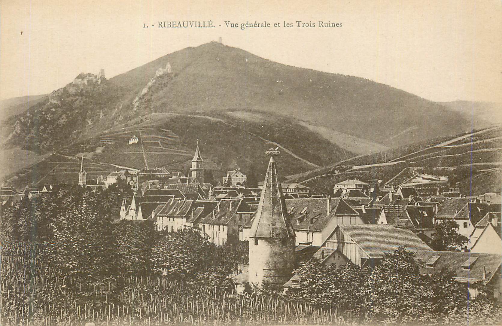 CPA Ribeauville Vue Generale et les Trois Ruines