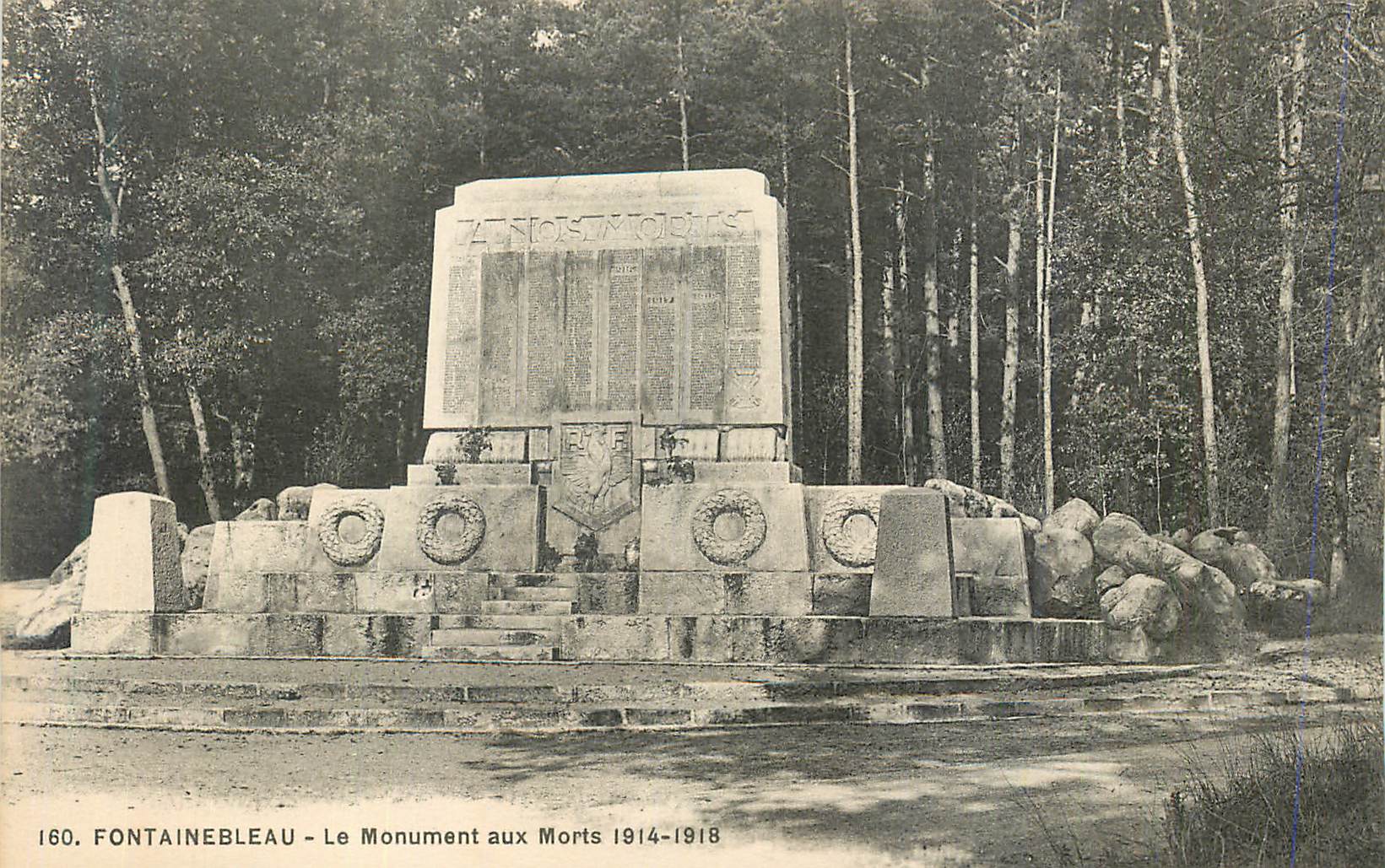 Fontainebleau — Le Monument aux Morts 1914-1918