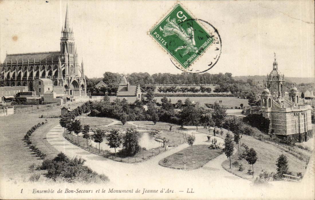 CPA Ensemble de Bon Secours et le monument de Jeanne d'arc