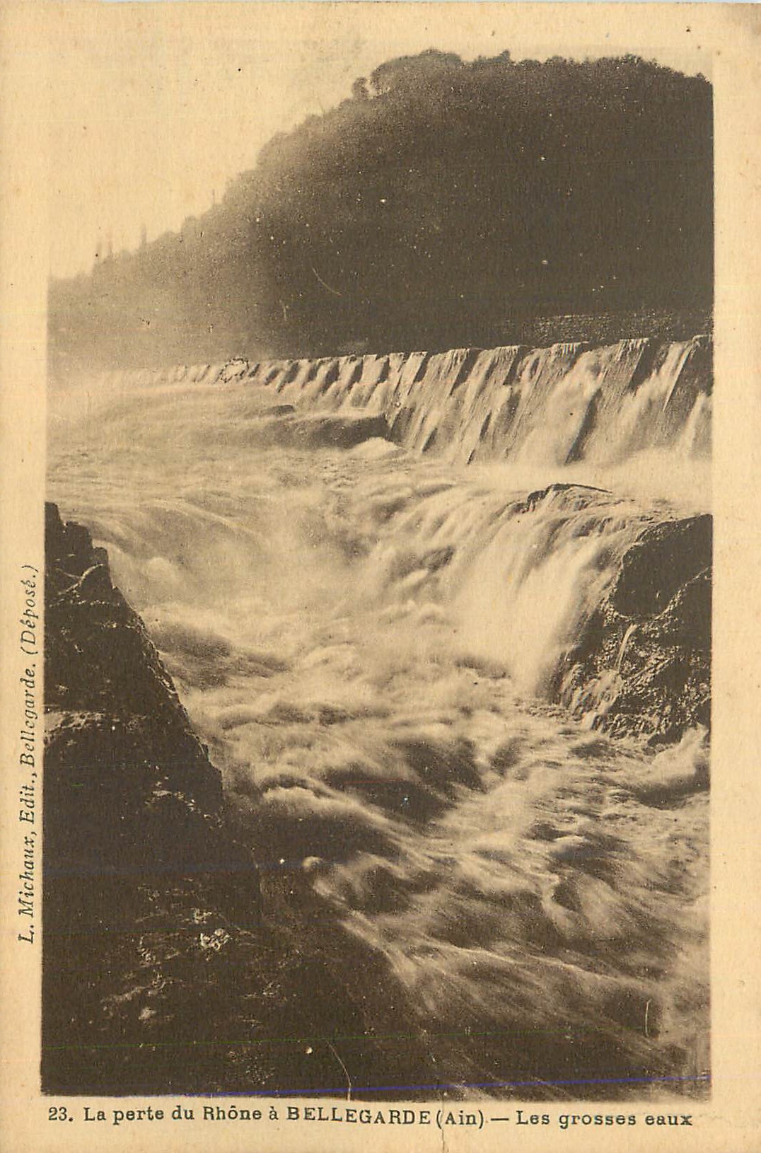 CPA La Perte du Rhone a Bellegarde (Ain) les Grosses Eaux
