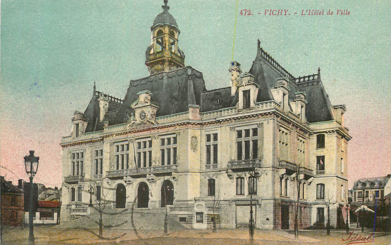 CPA Vichy l'Hotel de Ville