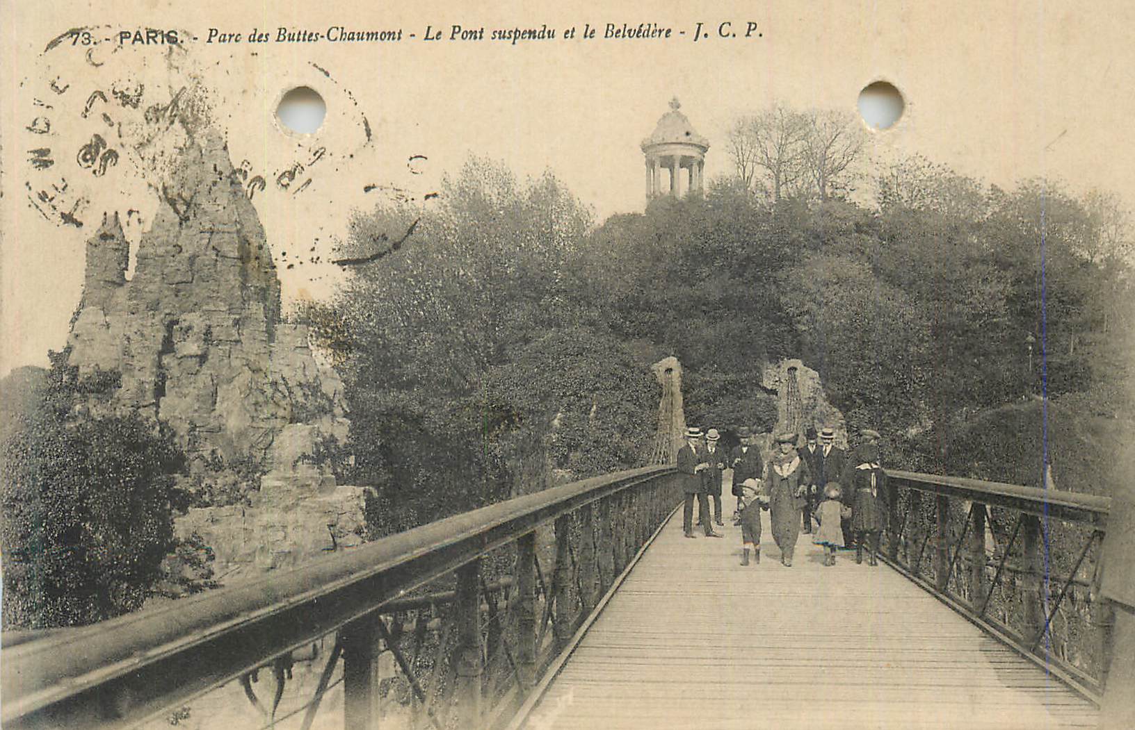 CPA Paris Parc des Buttes Chaumont le Pont Suspendu et le Belvedere