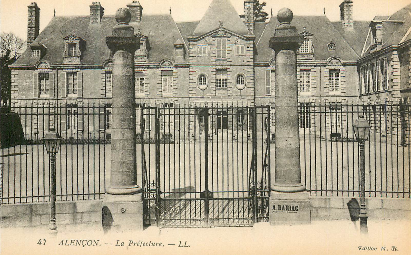 CPA Alencon la Prefecture