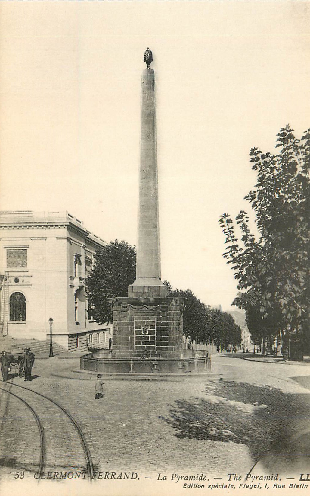 Clermont-Ferrand — La Pyramide — Édition spéciale, Flageol, 1 Rue Blatin