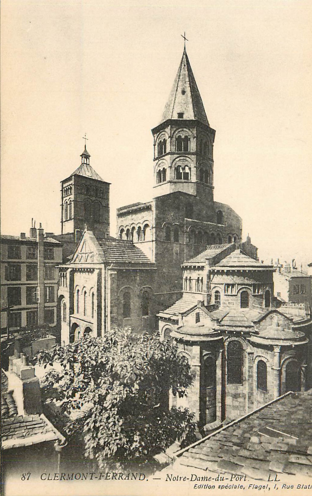 CPA Clermont Ferrand Notre Dame du Port