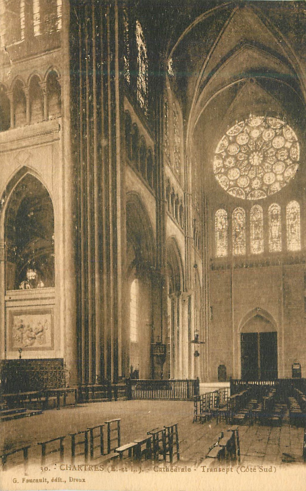 CPA Chartres (E et L) Cathedrale Transept Cote Sud