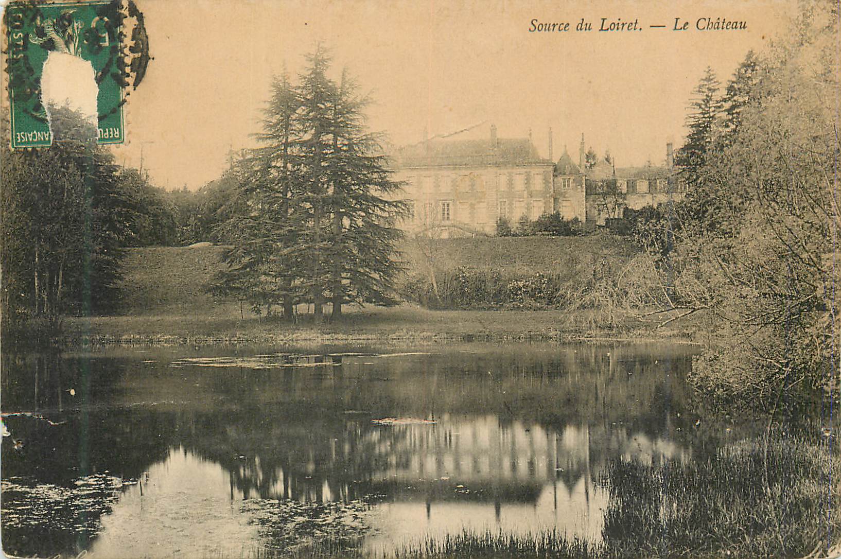 CPA Source du Loiret le Chateau