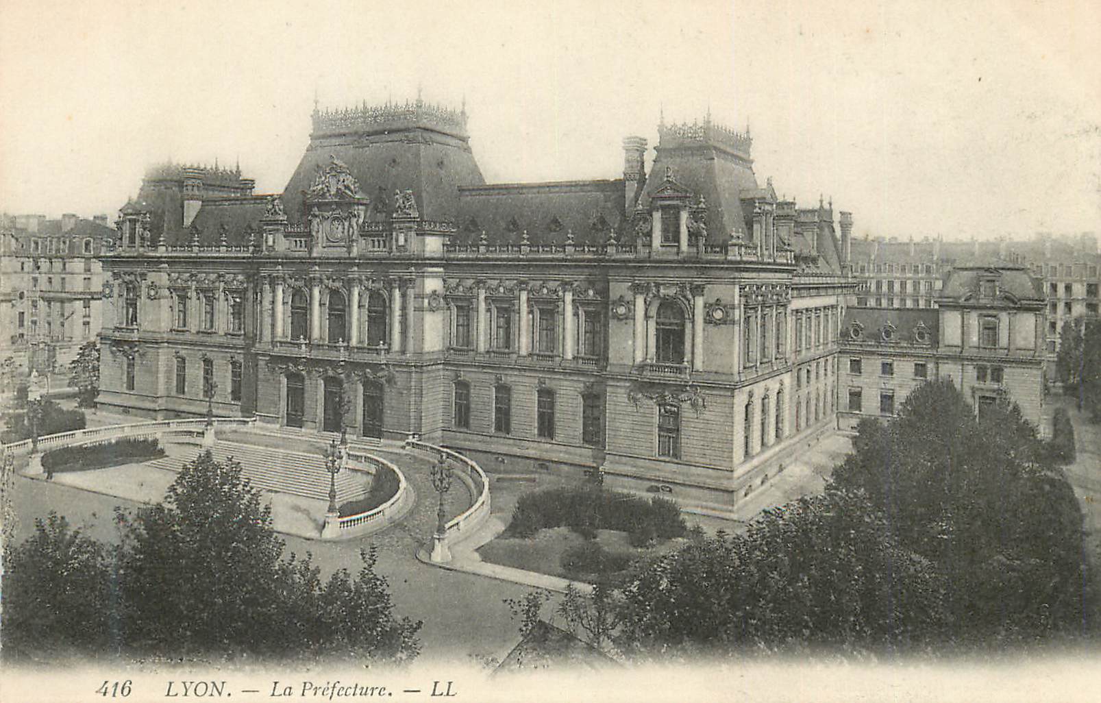 CPA Lyon la Prefecture