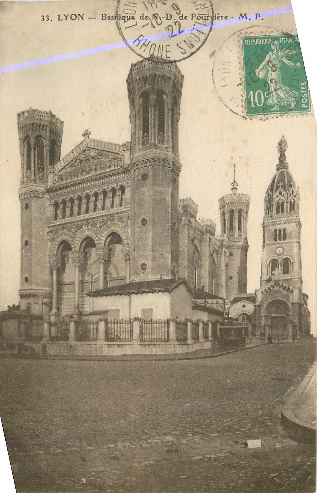CPA Lyon Basilique de N D de Fourviere