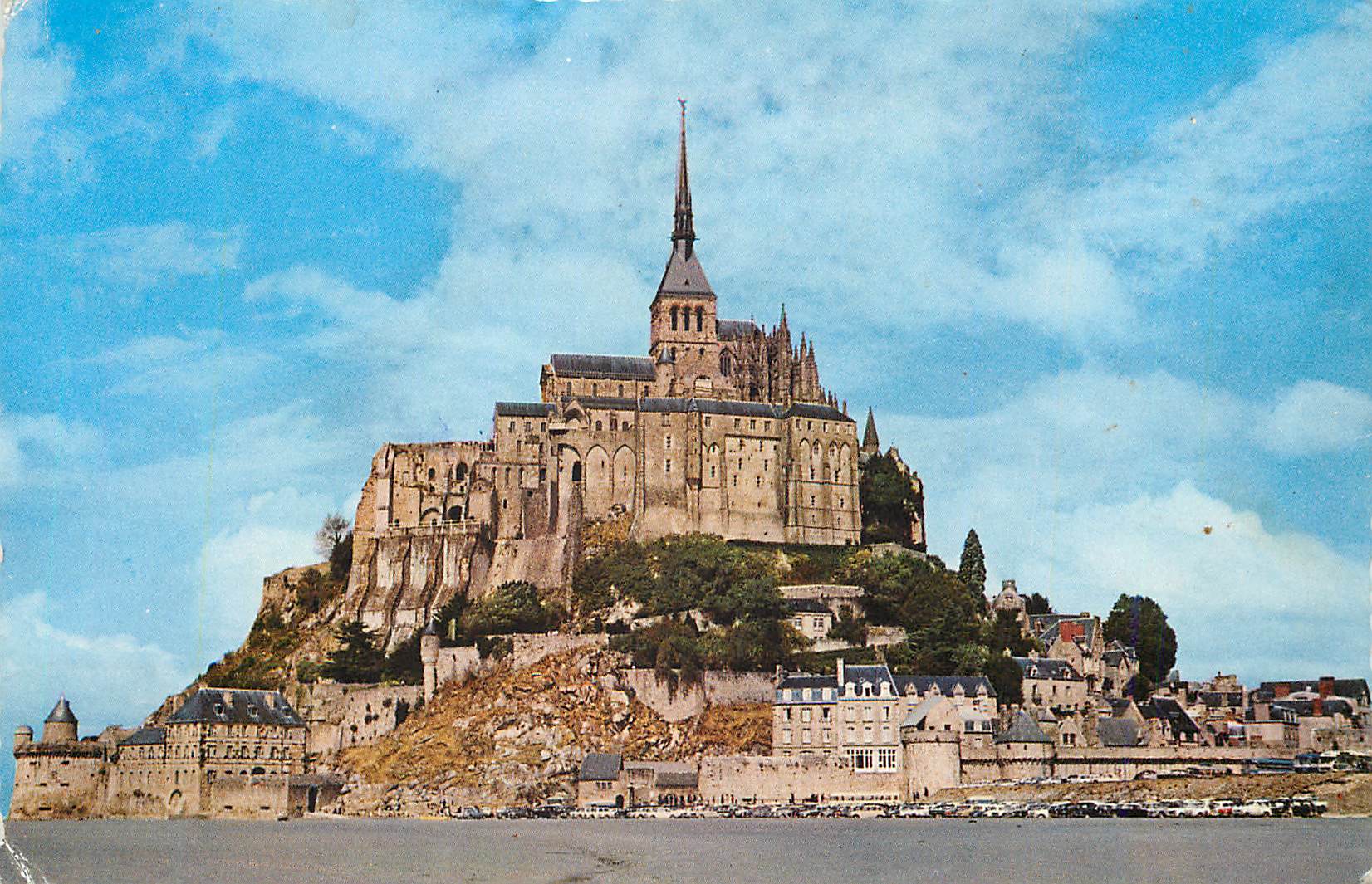 Mont Saint-Michel — vue panoramique — éditeur non identifiable