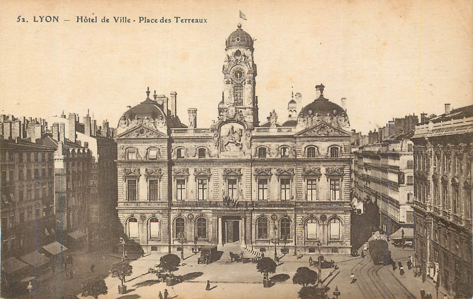 CPA Lyon Hotel de Ville Place des Terreaux