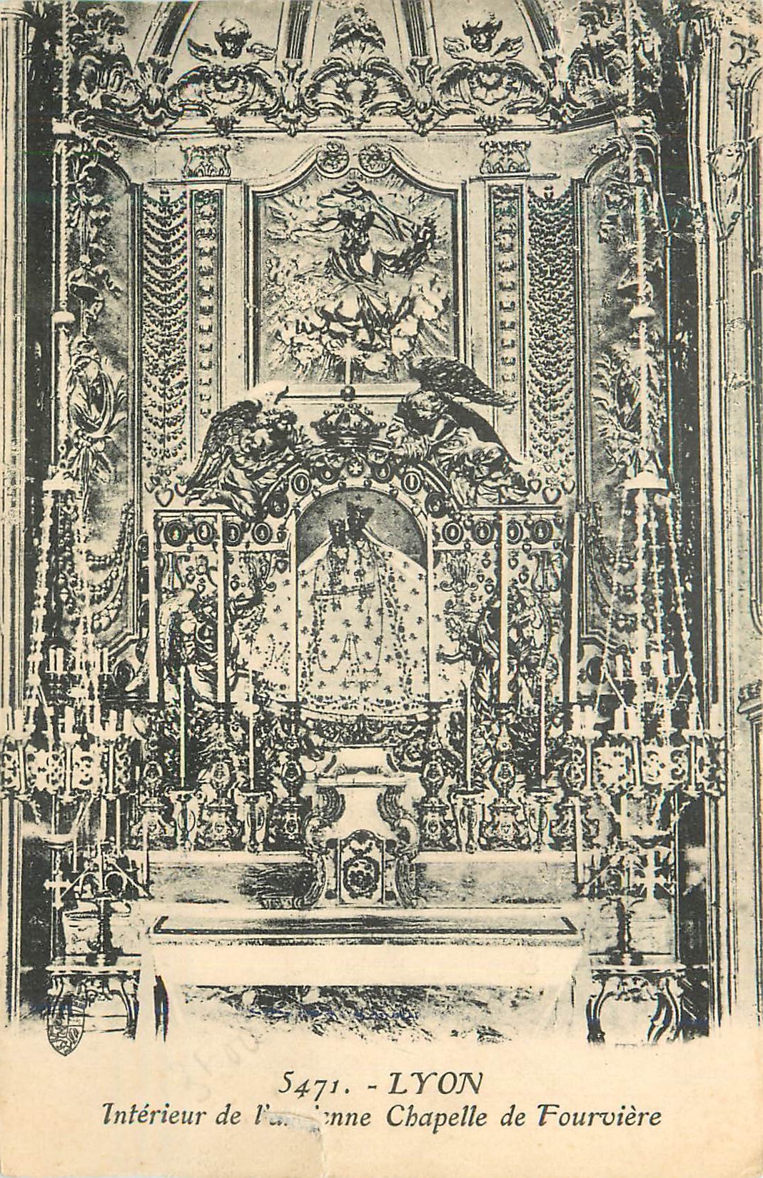 CPA Lyon Interieur de l'Ancienne Chapelle de Fourviere