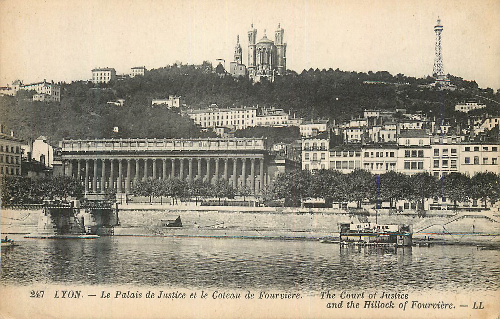 CPA Lyon Le Palais de Justice et Coteau de Fourviere
