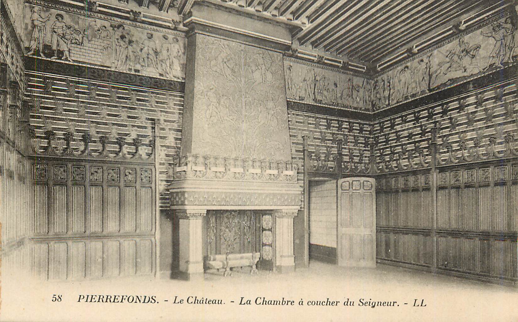 Pierrefonds - Le Château - La Chambre à coucher du Seigneur - LL