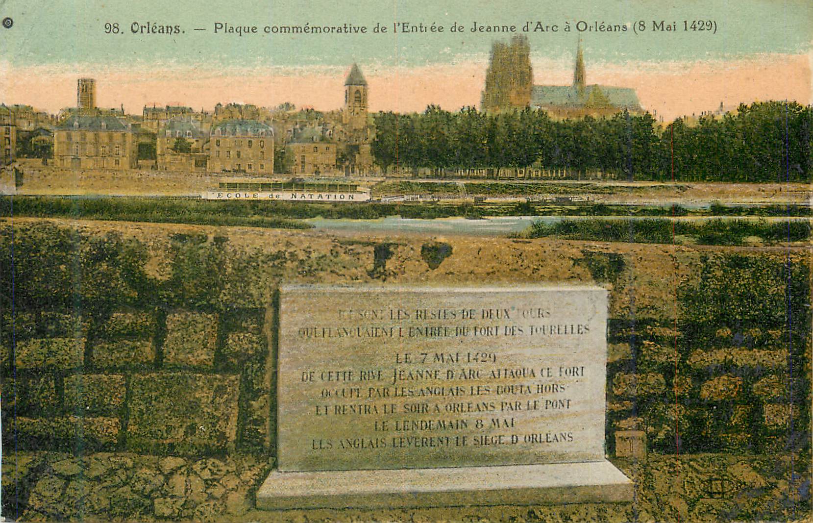 CPA Orleans Plaque Commemorative de l'Entree de Jeanne d'Arc a l'Orleans (8 Mai 1429)