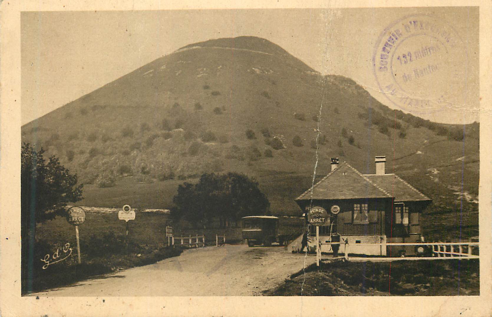 CPA L'Auvergne Route Automobile du Sommet du Puy de Dome