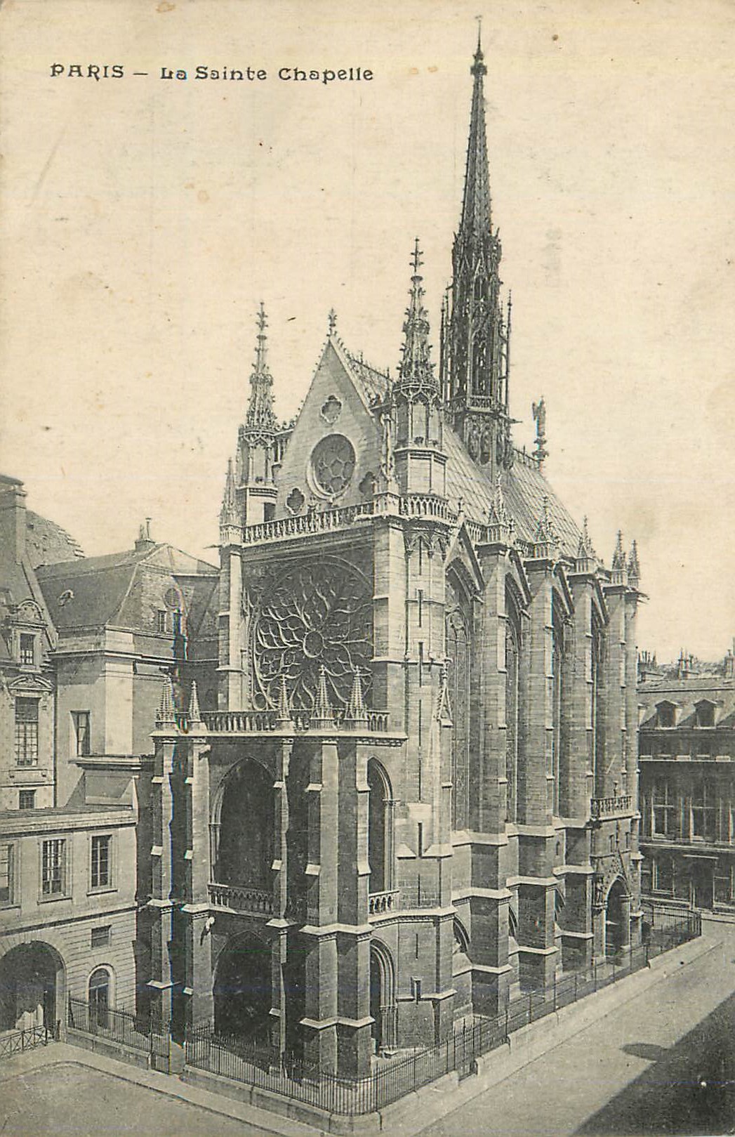 CPA Paris La Sainte Chapelle
