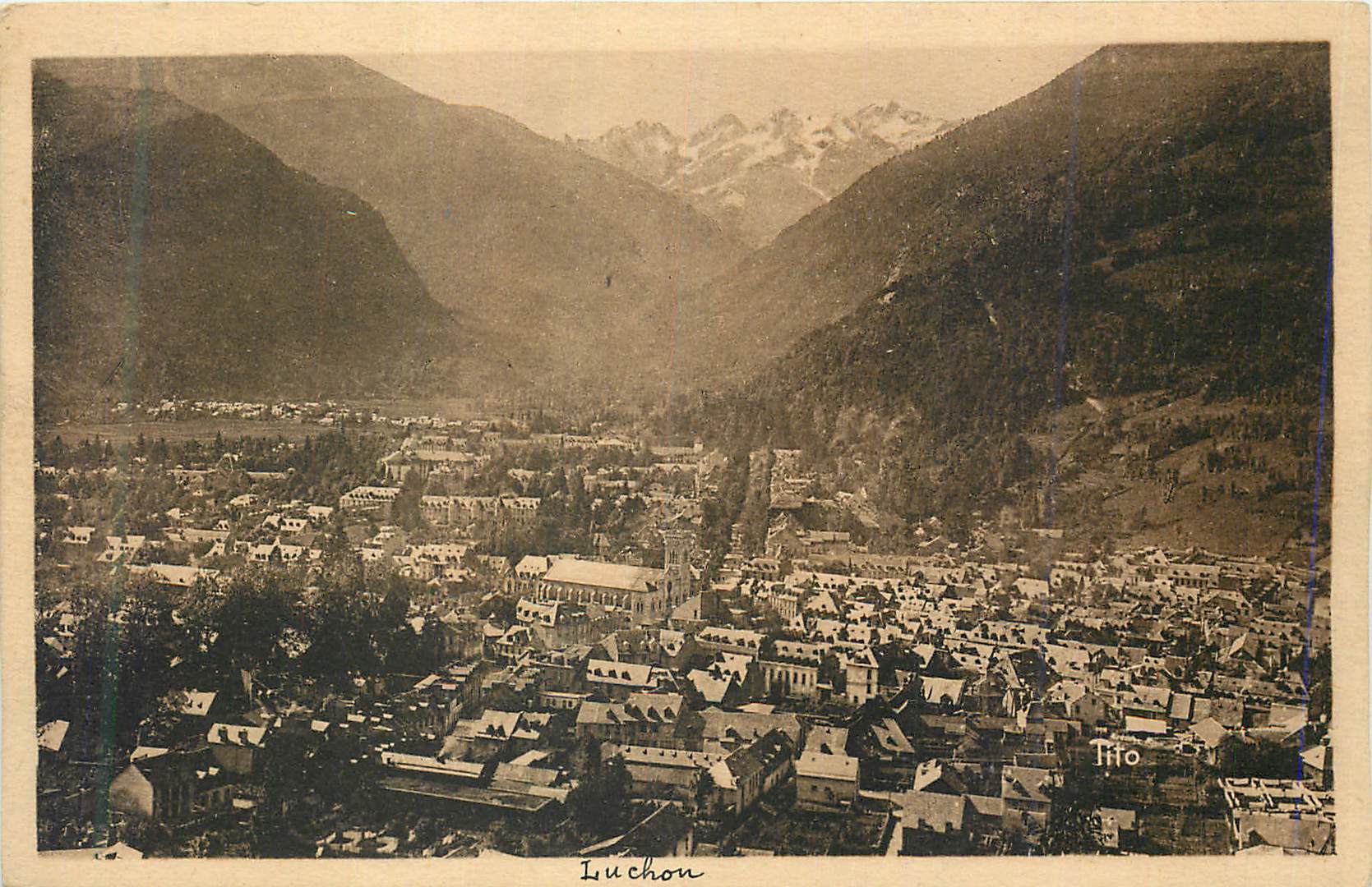 Lucchon — vue aérienne — Tito