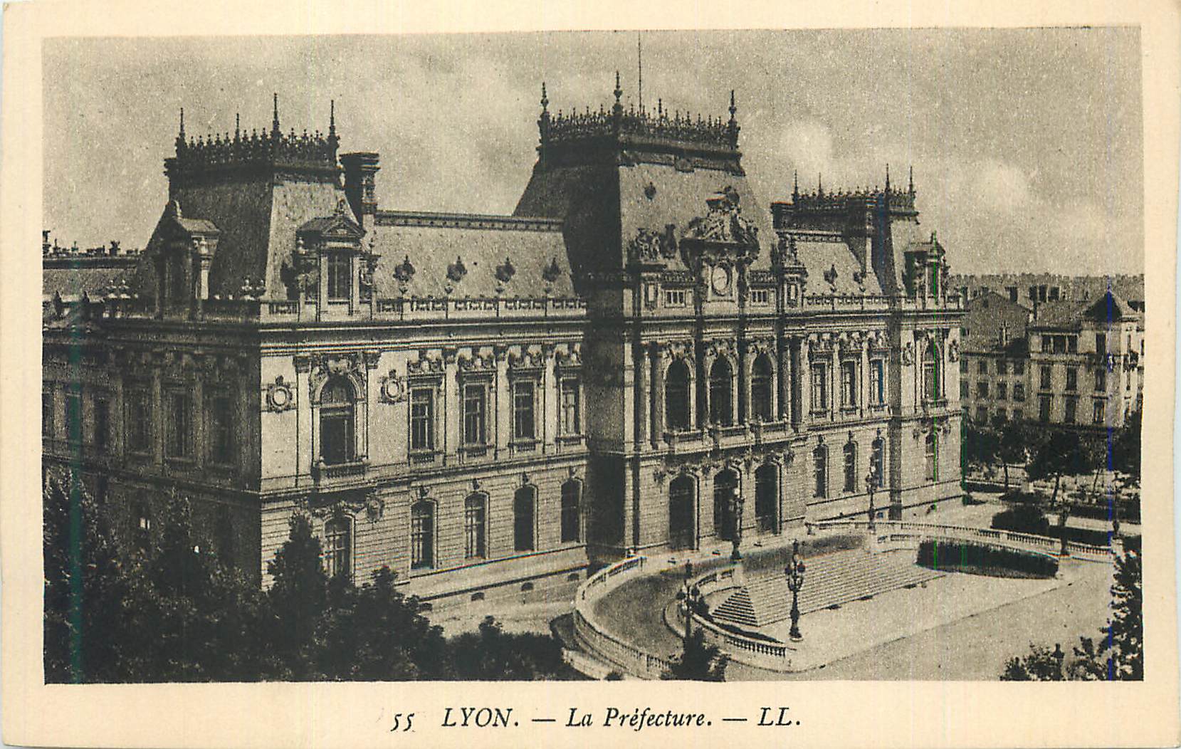 CPA Lyon La Prefecture