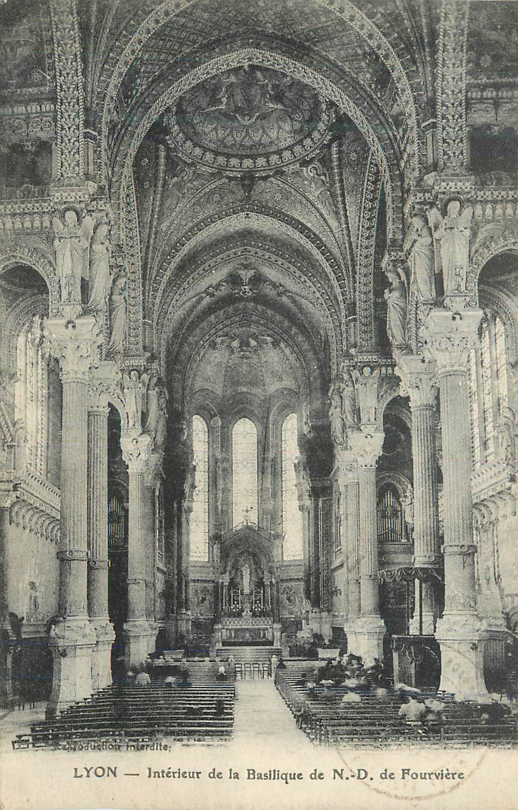 CPA Lyon Interieur de la Basilique de N D de Fourviere