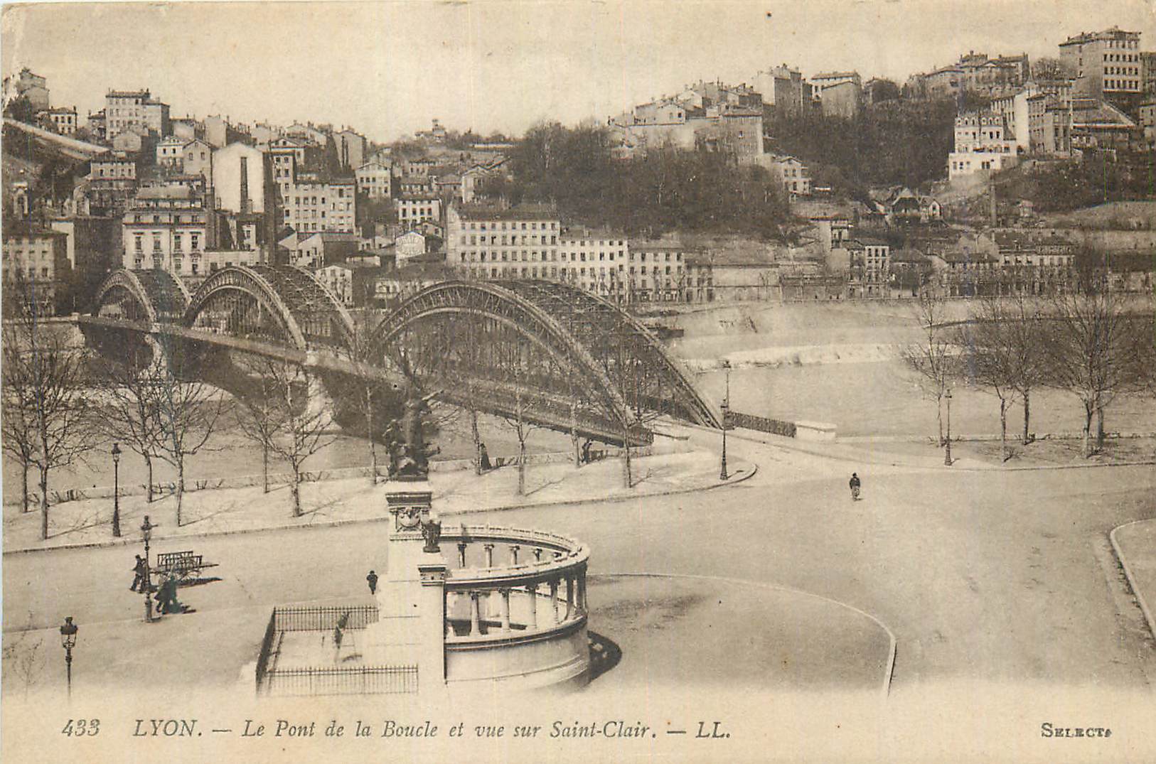 CPA Lyon Le Pont de la Boucle et Vue sur Saint Clair