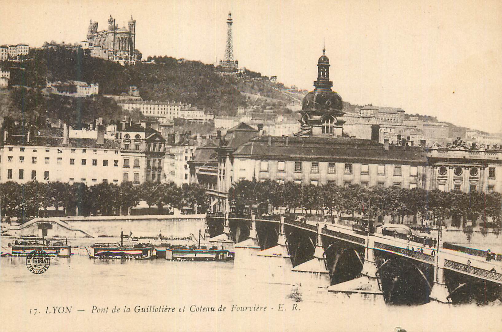 CPA Lyon Pont de la Guillotiere et Coteau de Fourviere