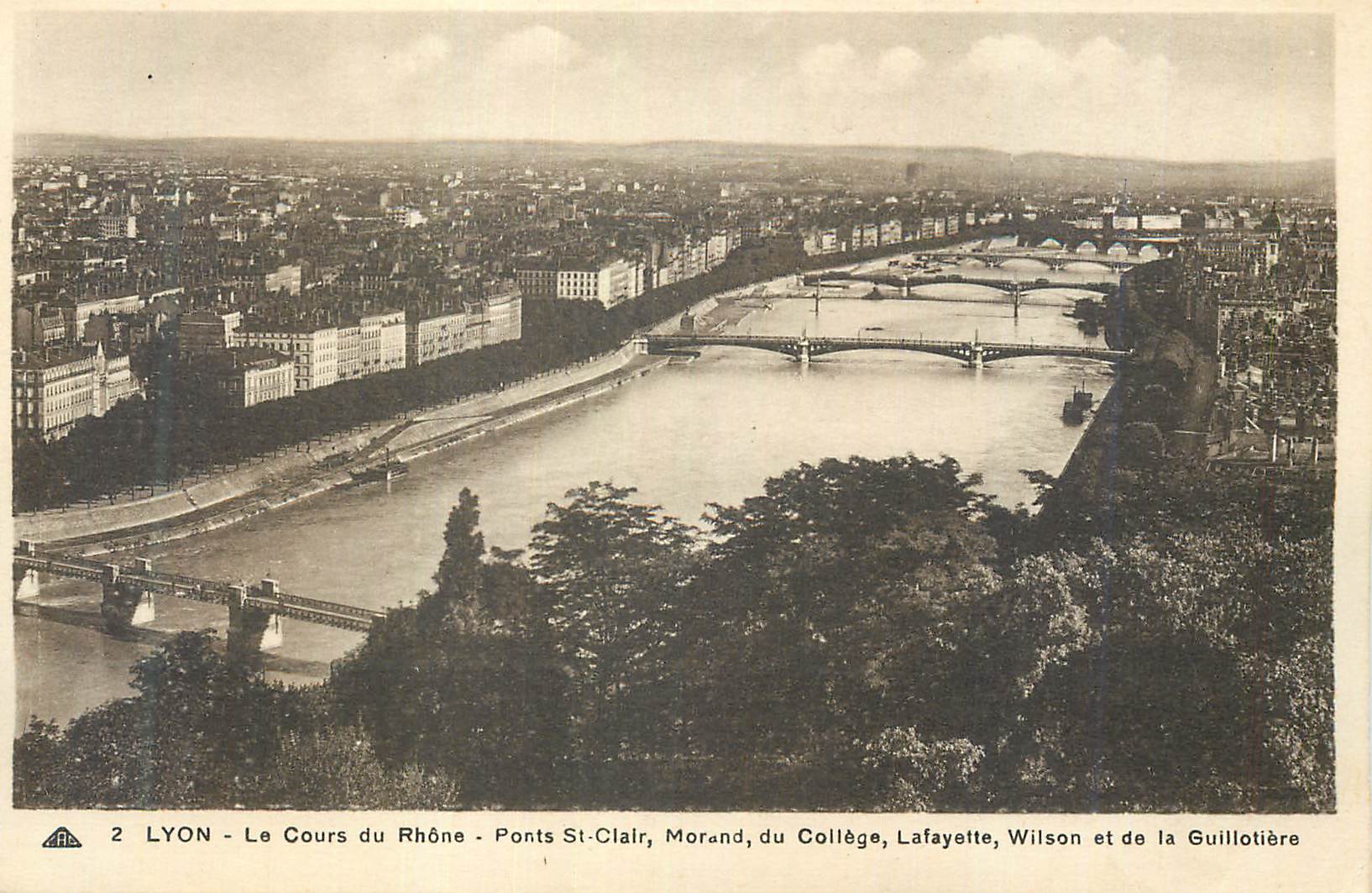 CPA Lyon Le Cours du Rhone Ponts St Clair Morand du College