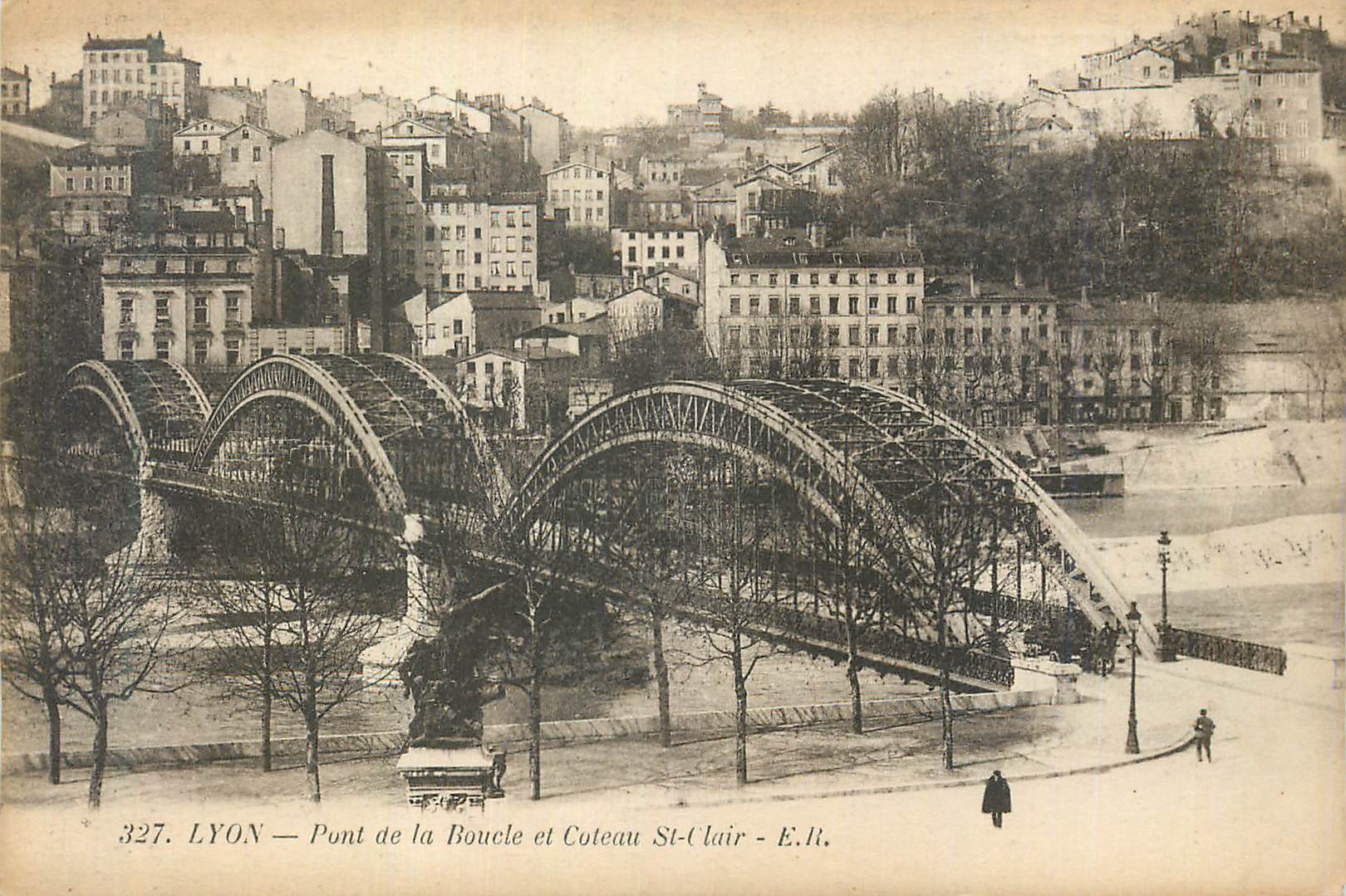 CPA Lyon Pont de la Boucle et Coteau St Clair