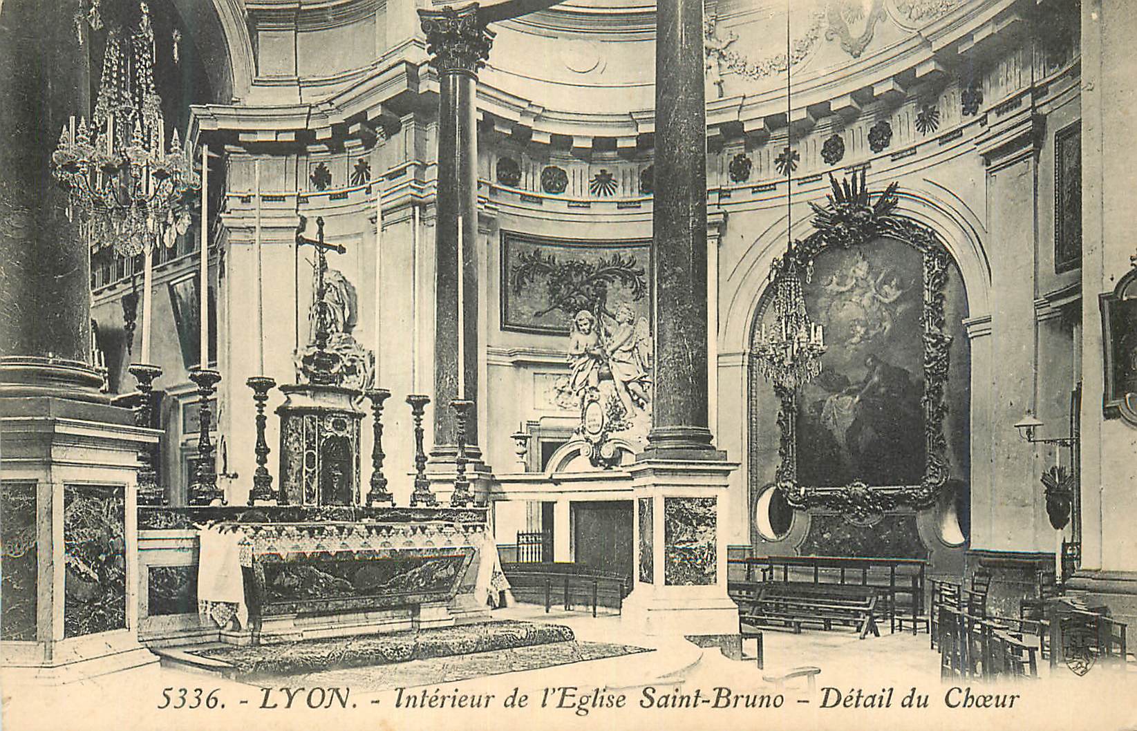 CPA Lyon Interieur de l'Eglise Saint Bruno Detail du Choeur