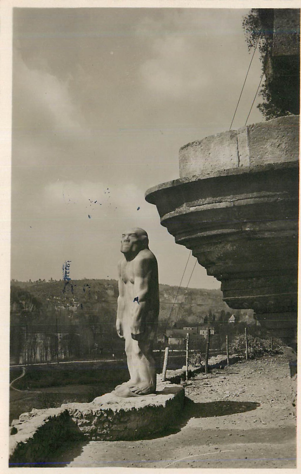CPM Les Eyzies (Dordogne) L'Homme Prehistorique
