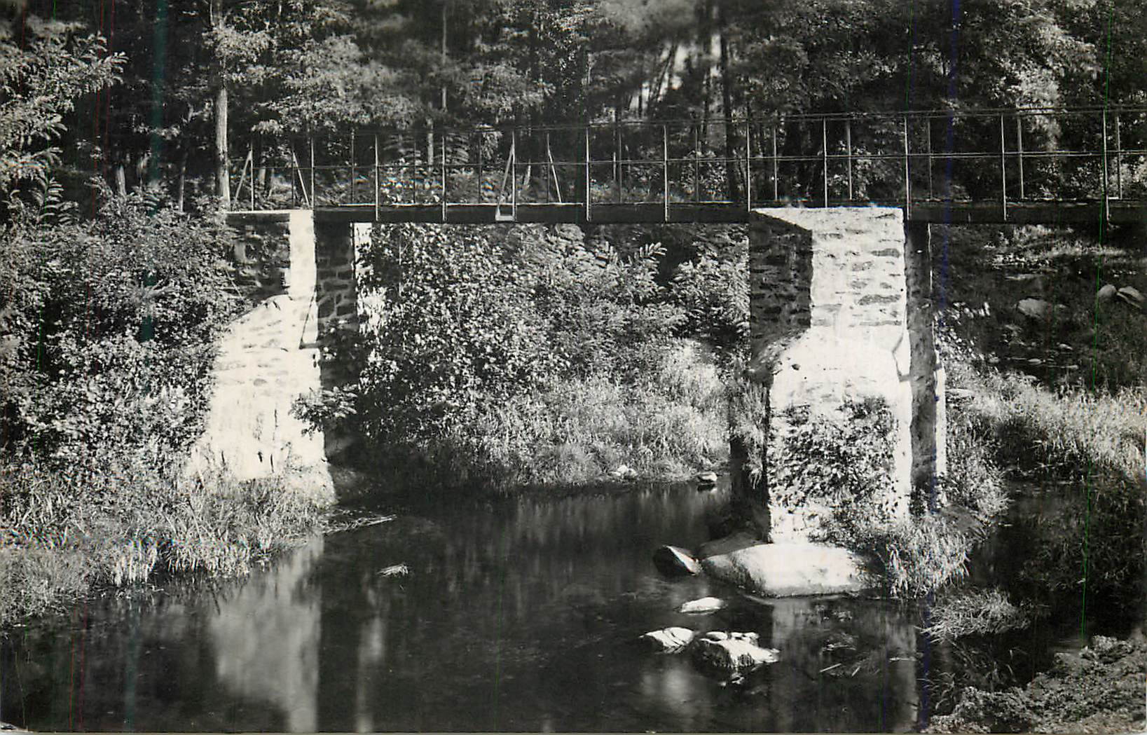 CPM Saint Amans Soult La Passerelle de Gassies et le Thore