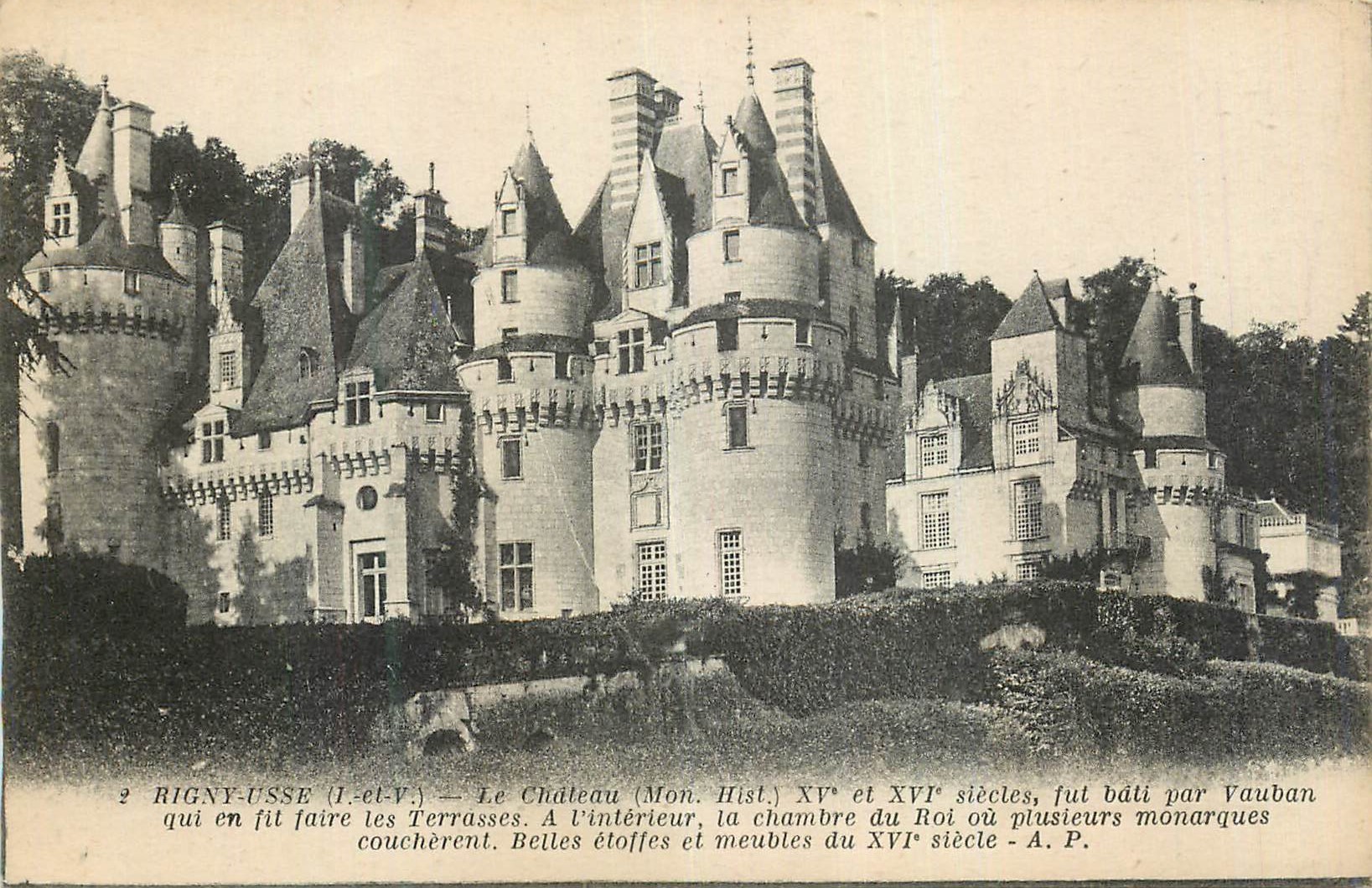Rigny-Usse — Le Château (Mon. Hist.) XVᵉ et XVIᵉ siècles, fut bâti par Vauban