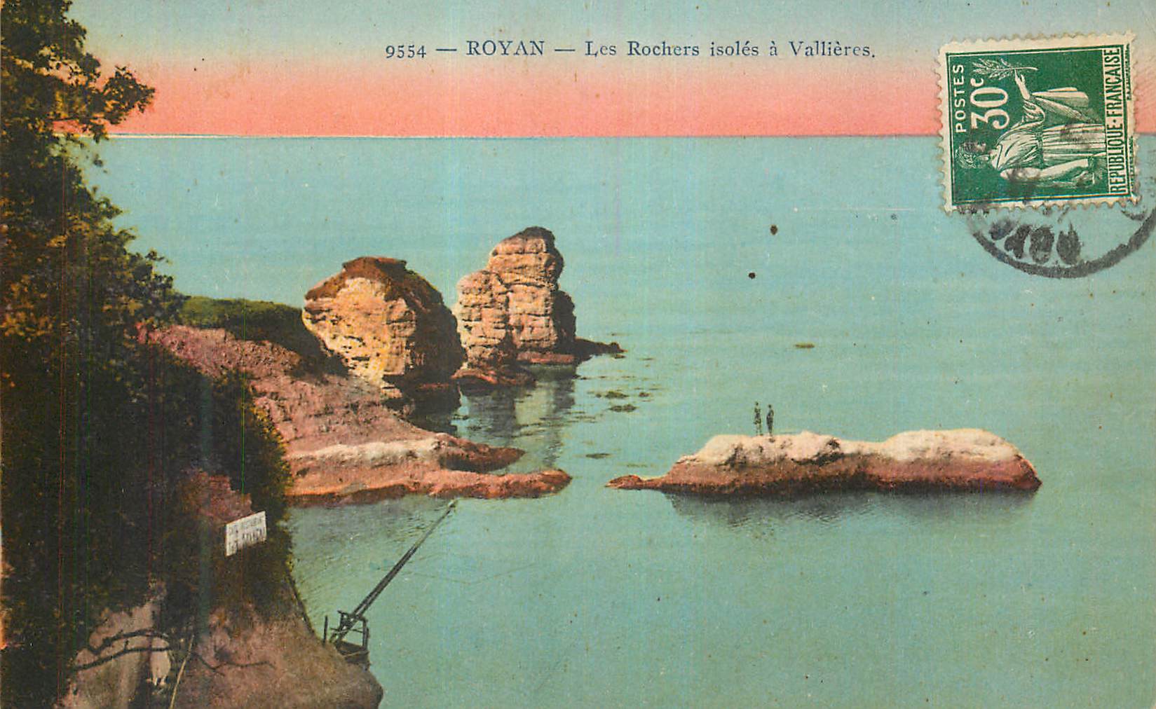 CPA Royan Les Rochers Isoles a Vallieres