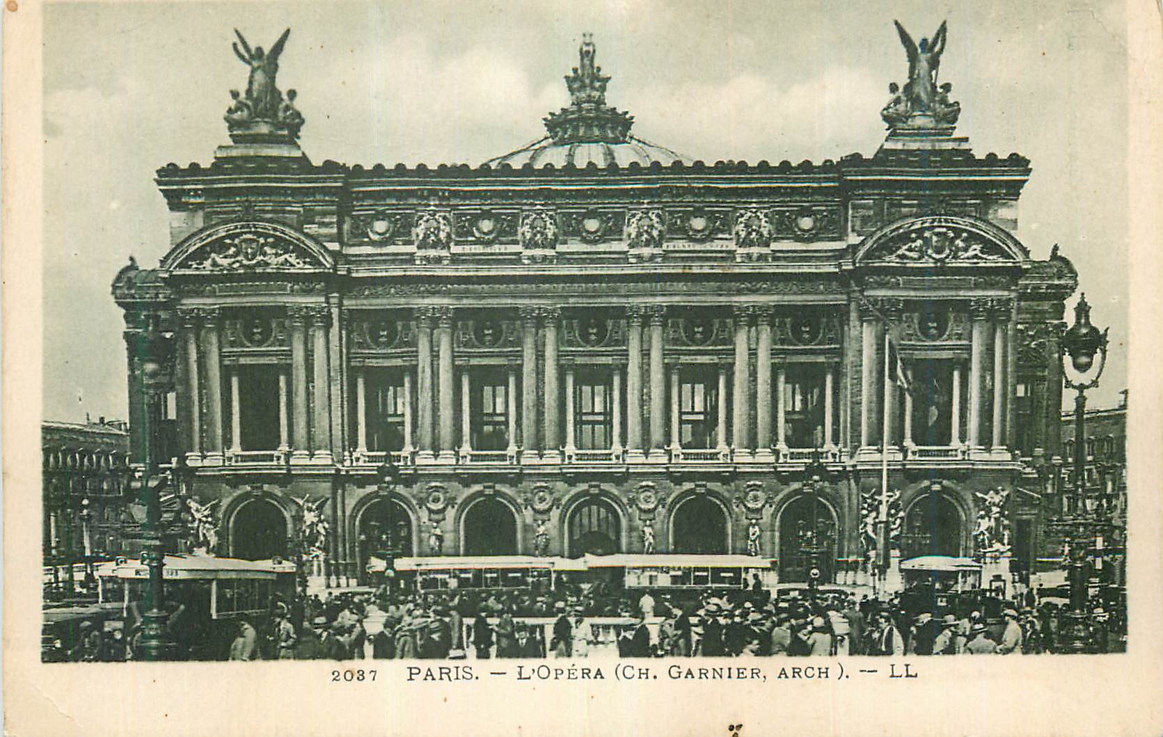 CPA Paris l'Opera (Ch Garnier Arch)
