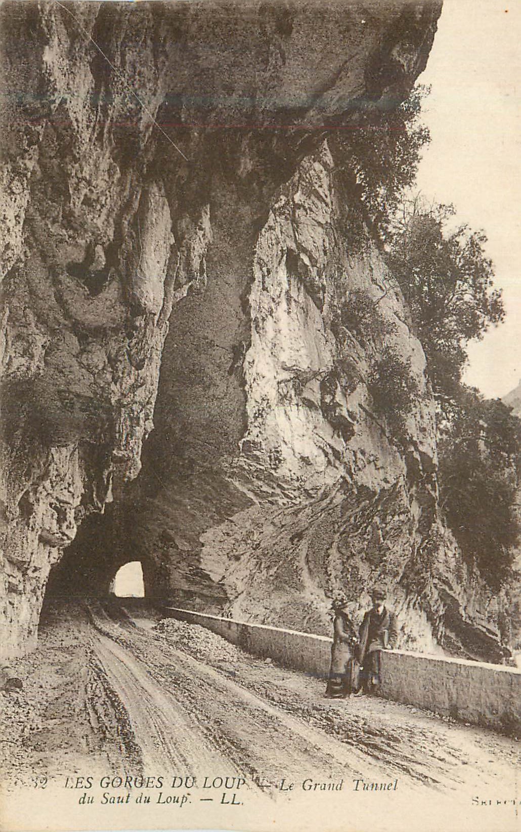 CPA Les Gorges du Loup Le Grand Tunnel du Saut du Loup