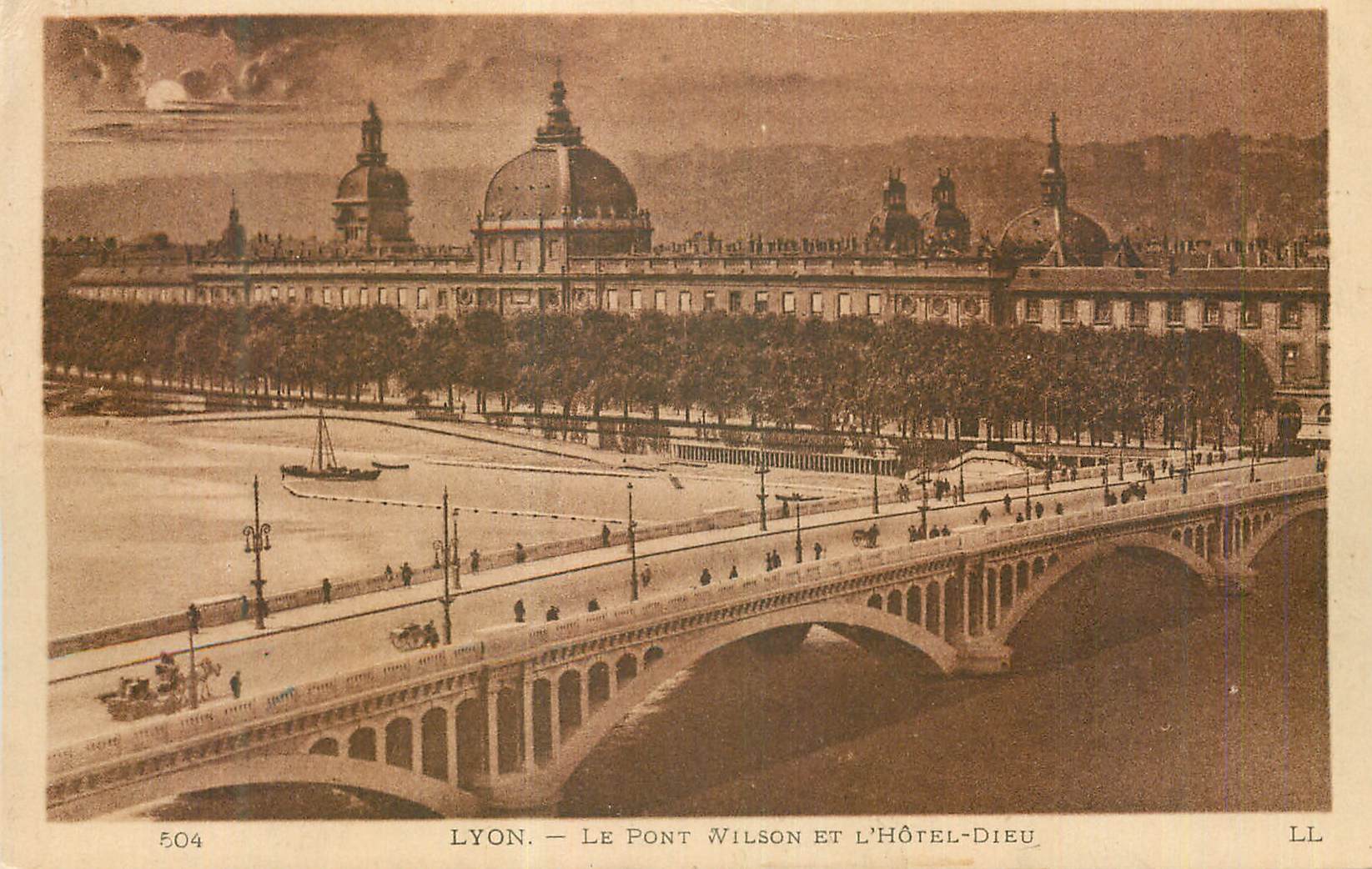 CPA Lyon Pont Wilson et l'Hotel Dieu
